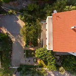 Apartman Lena