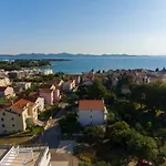 Apartman Lena