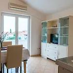 Lena * Zadar
