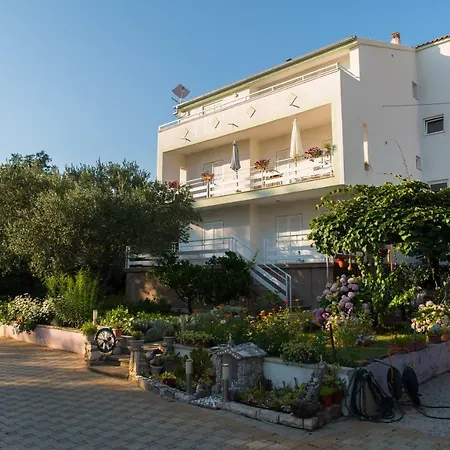 Lena Apartmán Zadar