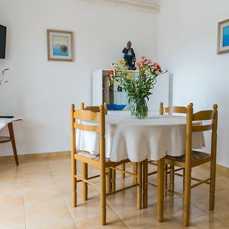 Apartament Lena *