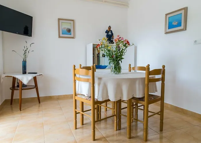 Apartament Lena *